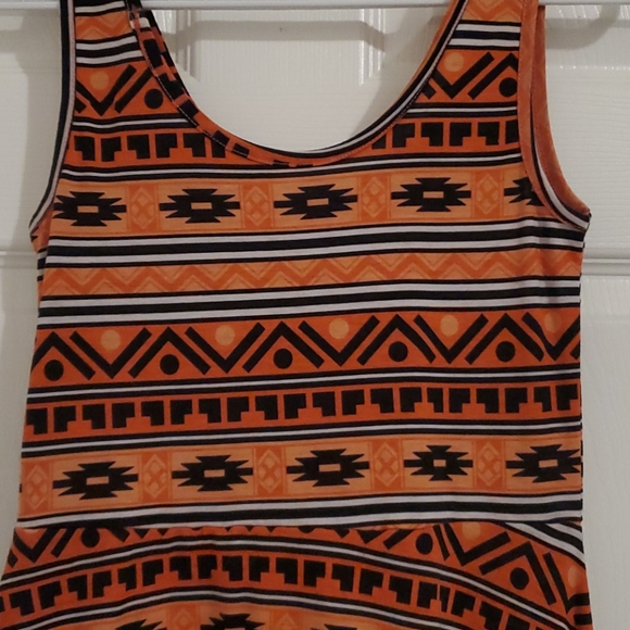 Dress - Picture 2 of 3